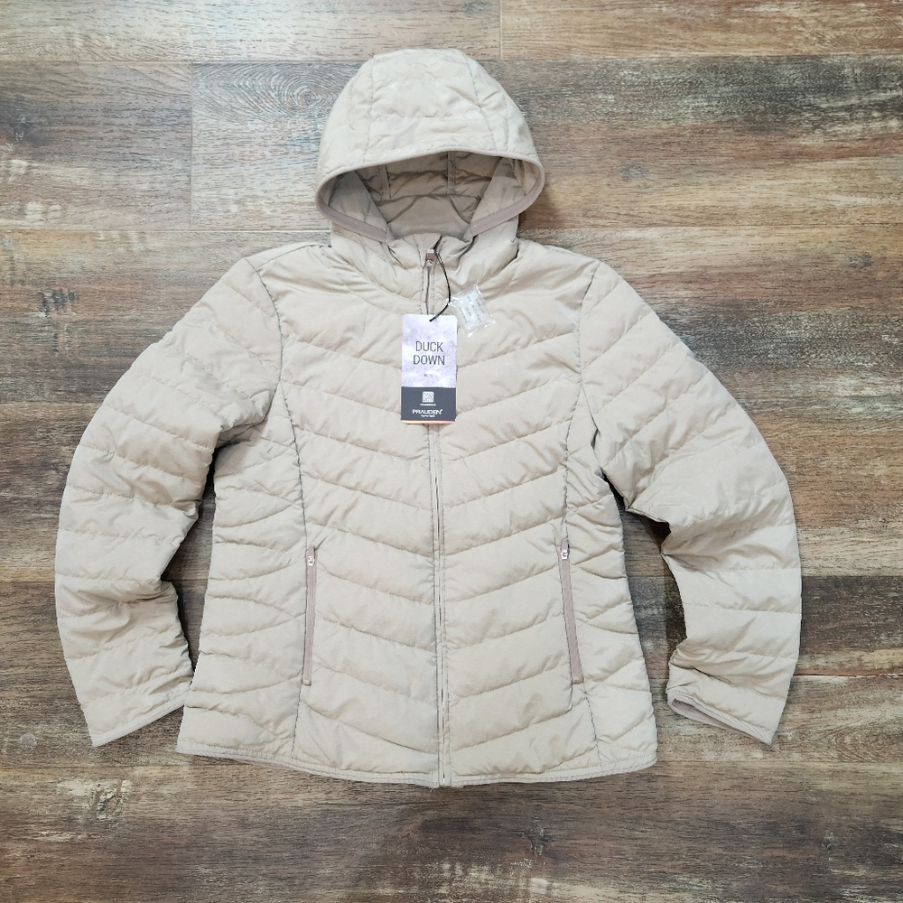 NWT HEIMISH DUCK DOWN ULTRA LIGHT WEIGHT CAMEL COLOR JACKET SIZE SMALL